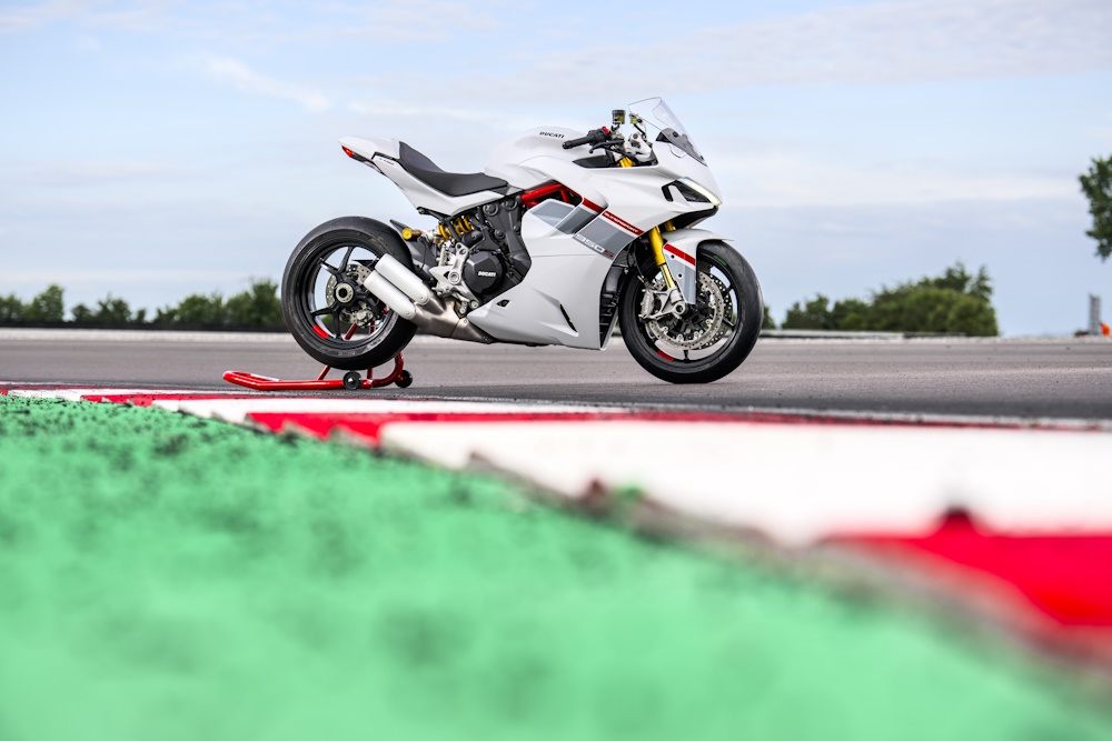 SuperSport 950 S design